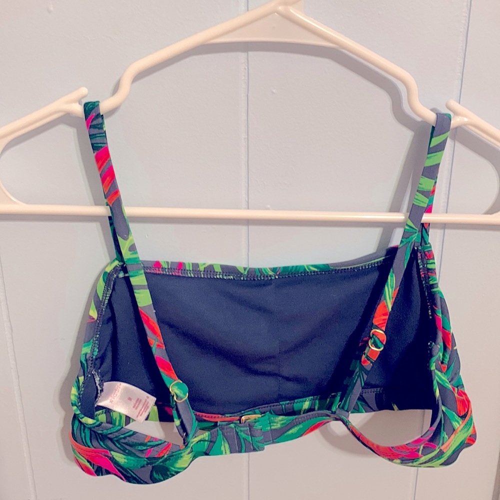 Target bikini! - Picture 3 of 7